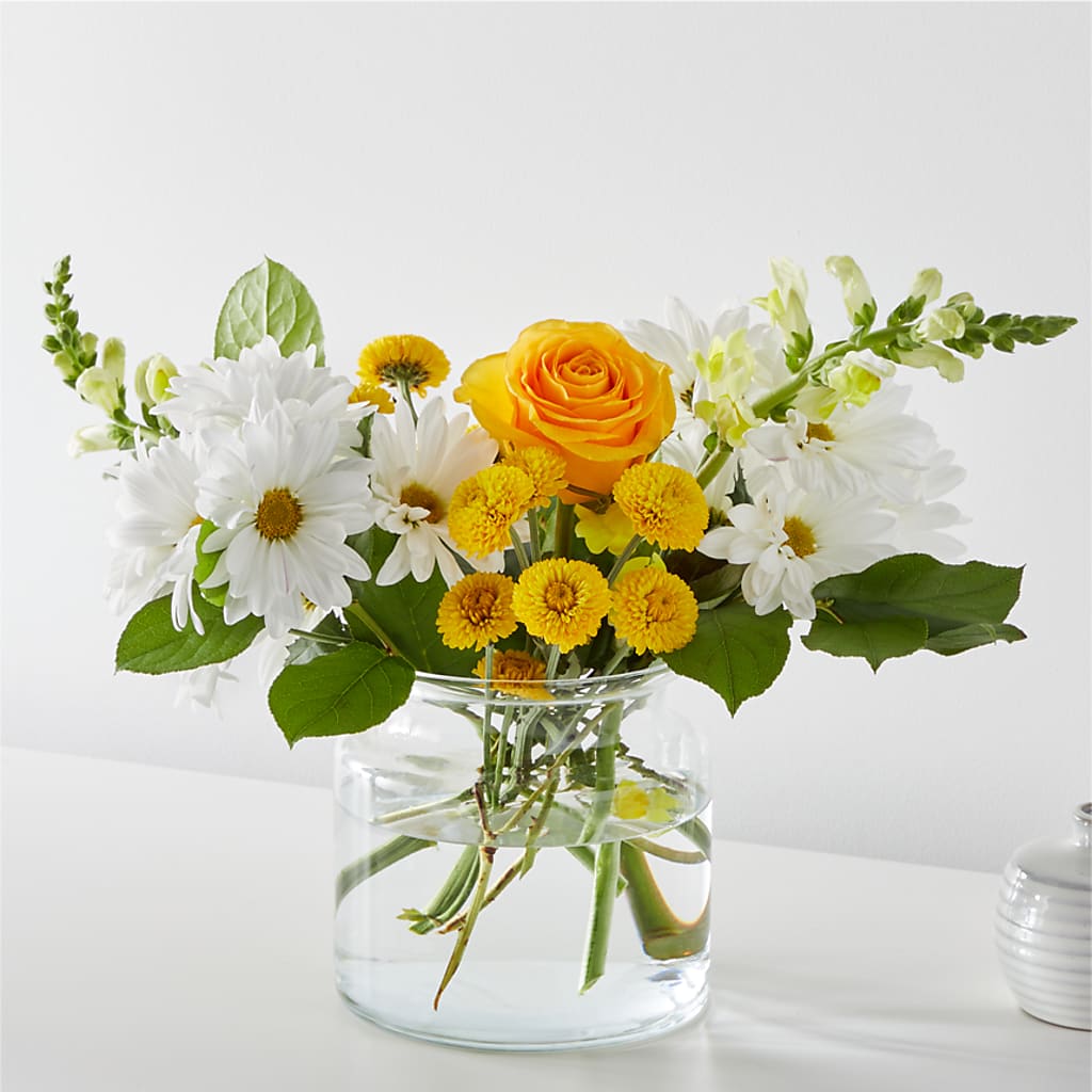 Sun Salutation Bouquet – MARIE'S FLOWER & GIFT SHOPPE INC, Moultrie GA