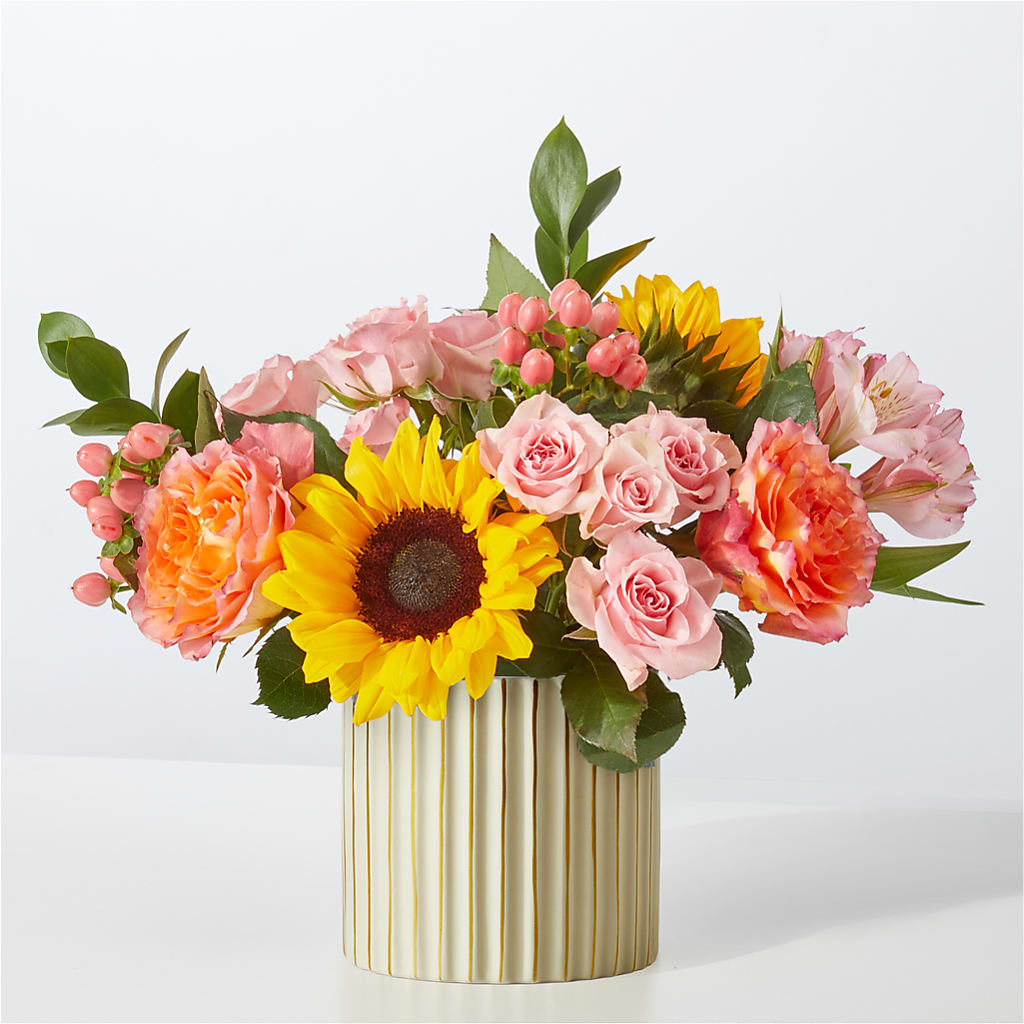 Sun's Out Bouquet – MARIE'S FLOWER & GIFT SHOPPE INC, Moultrie GA