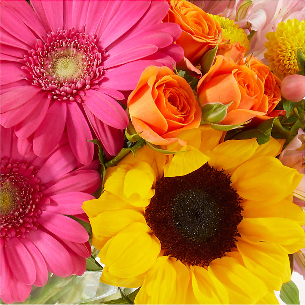 Florist Original Mixed Bouquet – MARIE'S FLOWER & GIFT SHOPPE INC, Moultrie GA