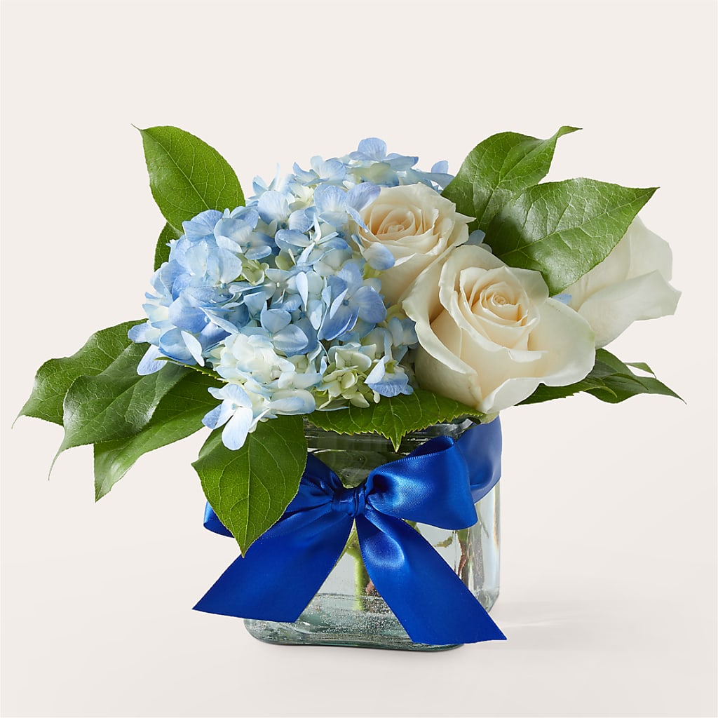 Sky Blue Delight Bouquet – MARIE'S FLOWER & GIFT SHOPPE INC, Moultrie GA