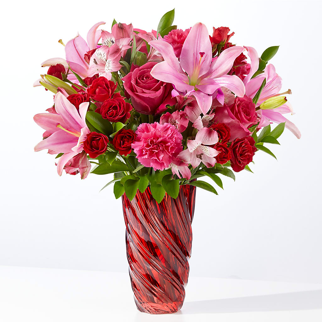 In Love Bouquet with Luxe Swirl Vase – MARIE'S FLOWER & GIFT SHOPPE INC, Moultrie GA