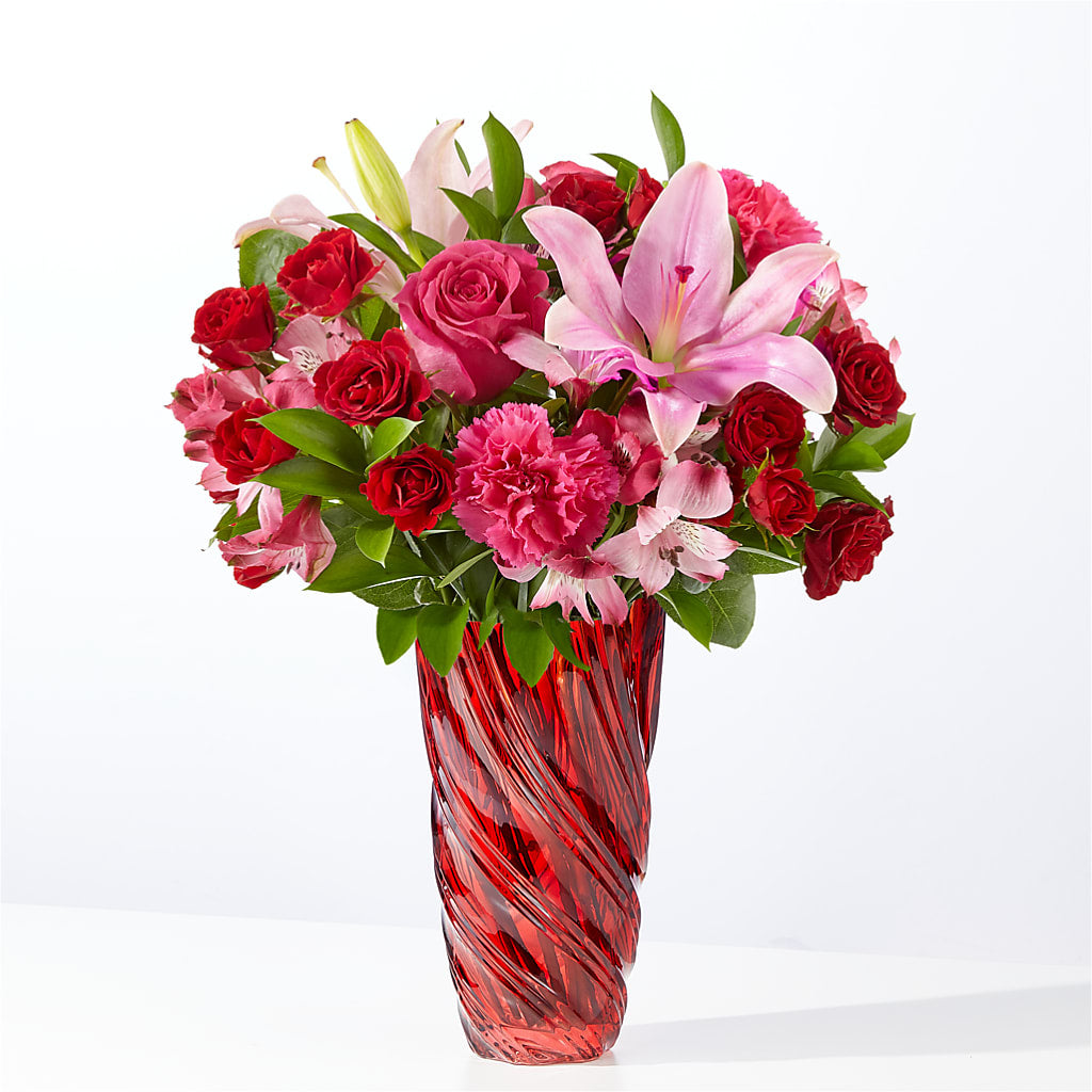 In Love Bouquet with Luxe Swirl Vase – MARIE'S FLOWER & GIFT SHOPPE INC, Moultrie GA