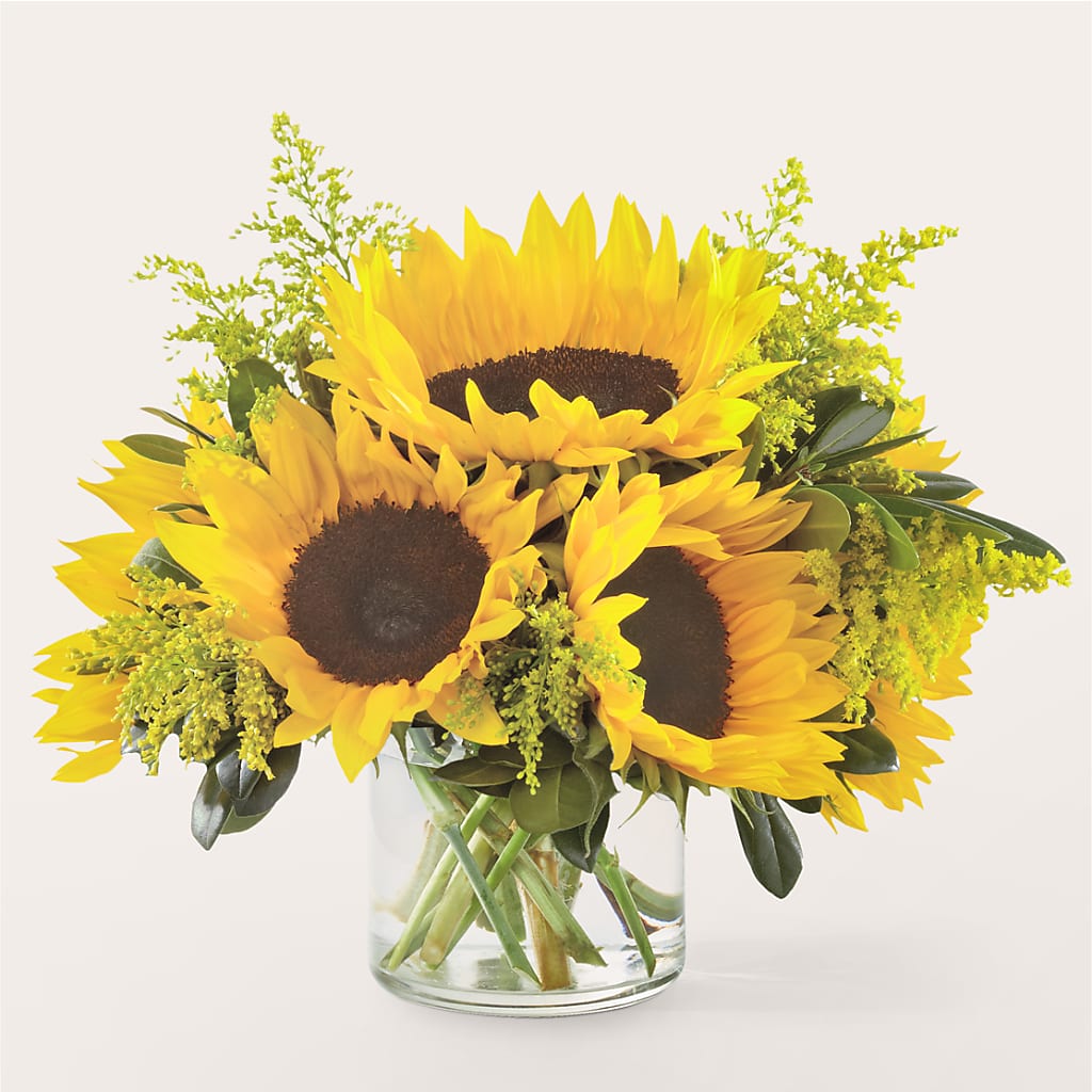 Beaming Sunflower Bouquet – MARIE'S FLOWER & GIFT SHOPPE INC, Moultrie GA