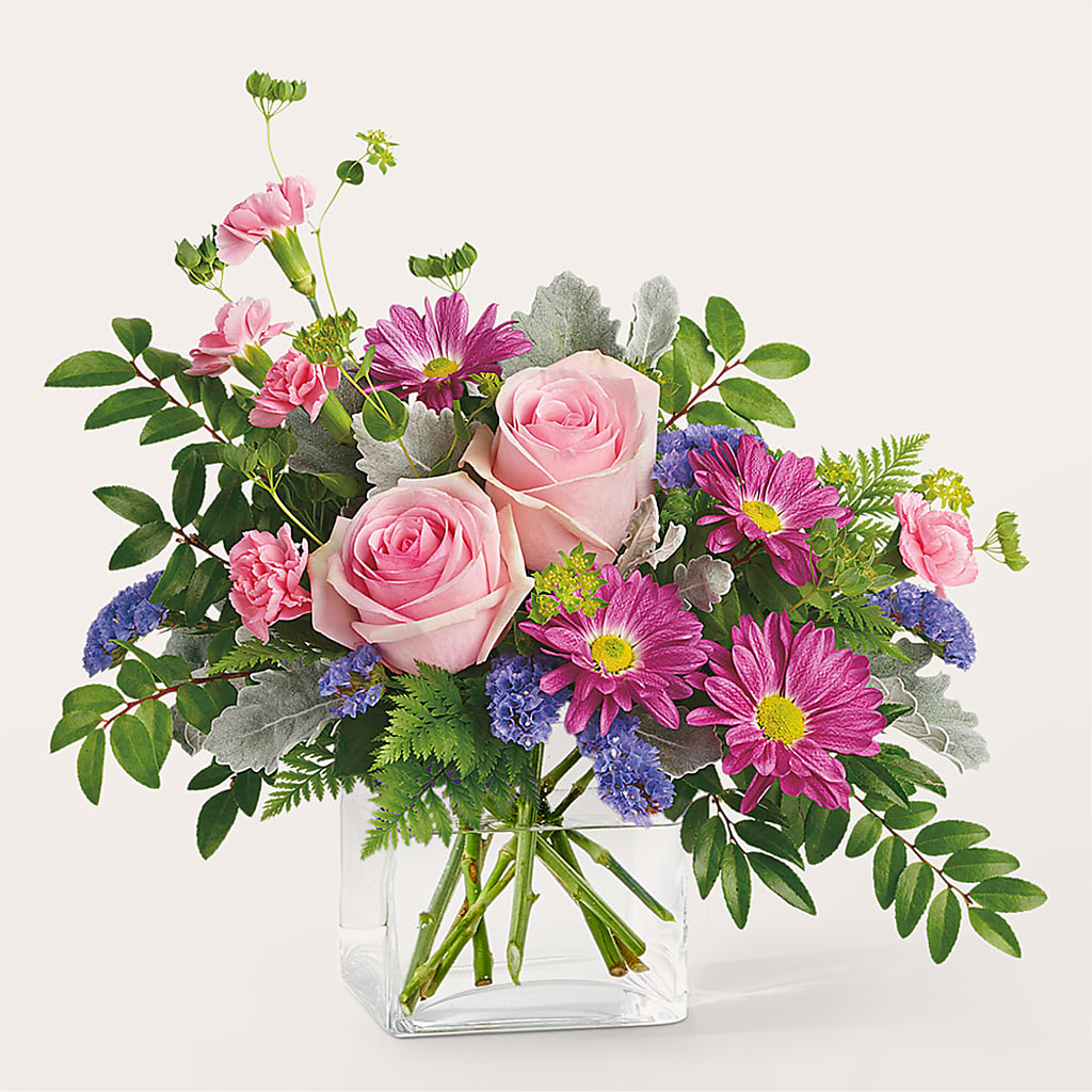 Starlet Bouquet – MARIE'S FLOWER & GIFT SHOPPE INC, Moultrie GA