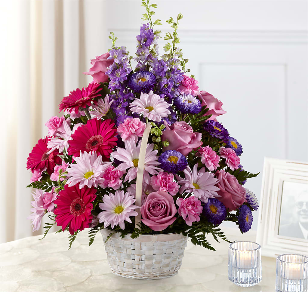 Pastel Peace Basket – MARIE'S FLOWER & GIFT SHOPPE INC, Moultrie GA