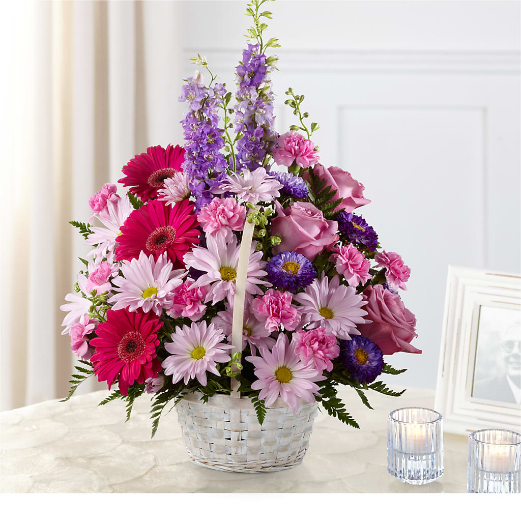 Pastel Peace Basket – MARIE'S FLOWER & GIFT SHOPPE INC, Moultrie GA