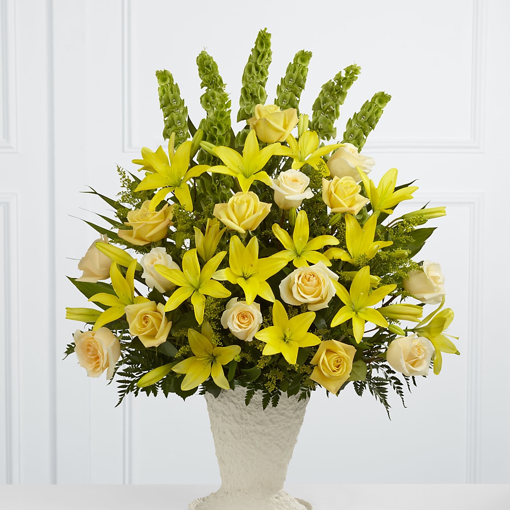 Golden Memories Arrangement – MARIE'S FLOWER & GIFT SHOPPE INC, Moultrie GA