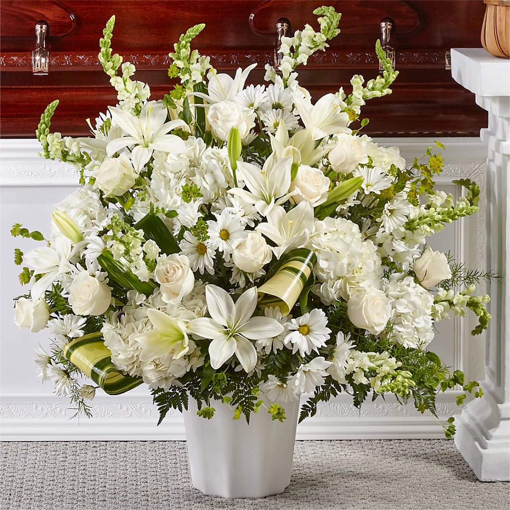 Thoughts of Tranquility Floor Basket – MARIE'S FLOWER & GIFT SHOPPE INC, Moultrie GA