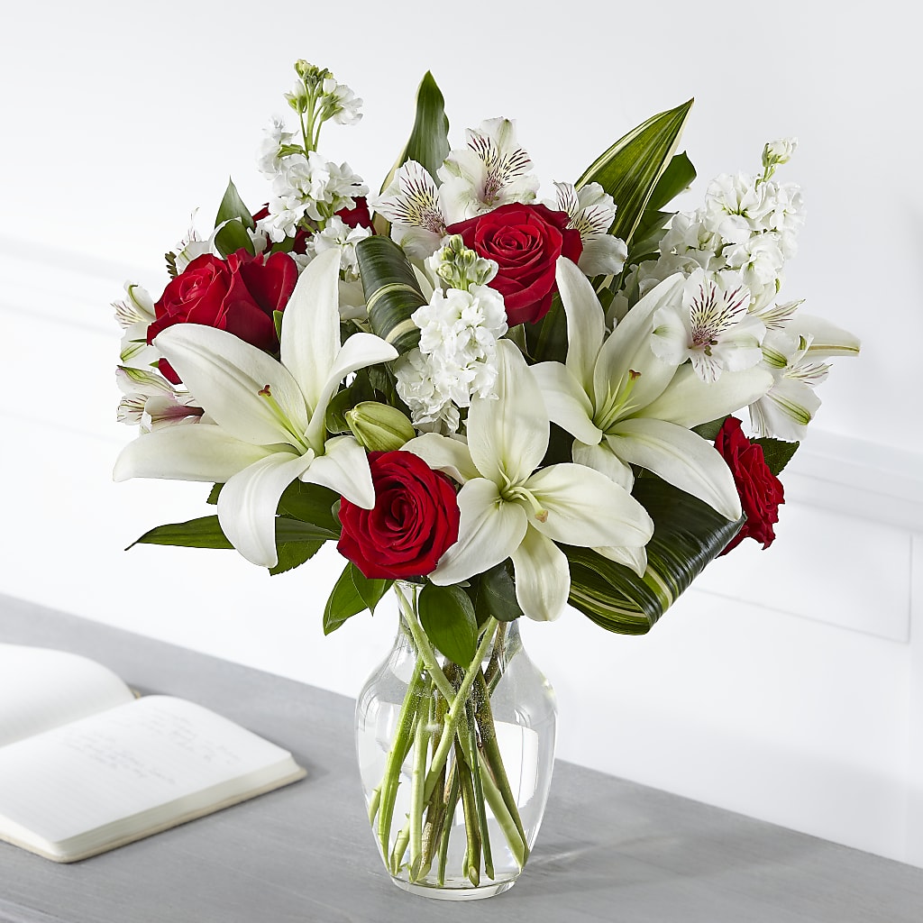 Loving Respect Bouquet – MARIE'S FLOWER & GIFT SHOPPE INC, Moultrie GA