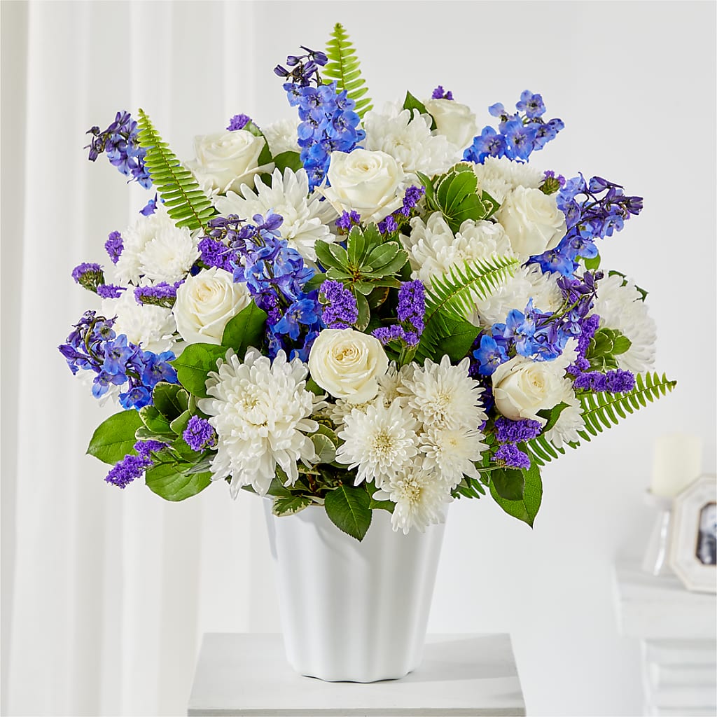 Hold Dear Tabletop Basket – MARIE'S FLOWER & GIFT SHOPPE INC, Moultrie GA