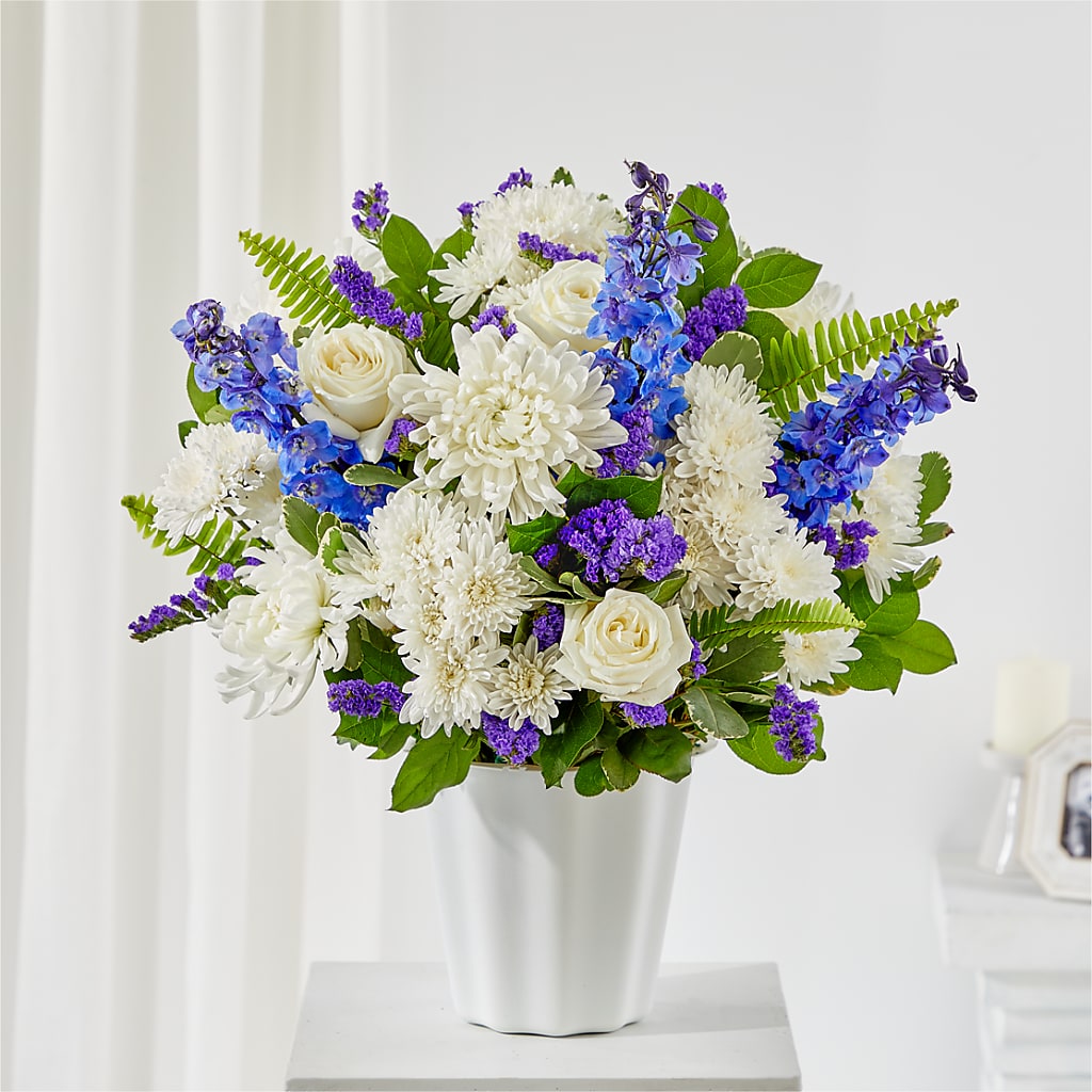 Hold Dear Tabletop Basket – MARIE'S FLOWER & GIFT SHOPPE INC, Moultrie GA