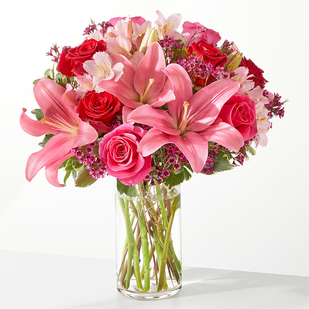 Lucky in Love Bouquet – MARIE'S FLOWER & GIFT SHOPPE INC, Moultrie GA