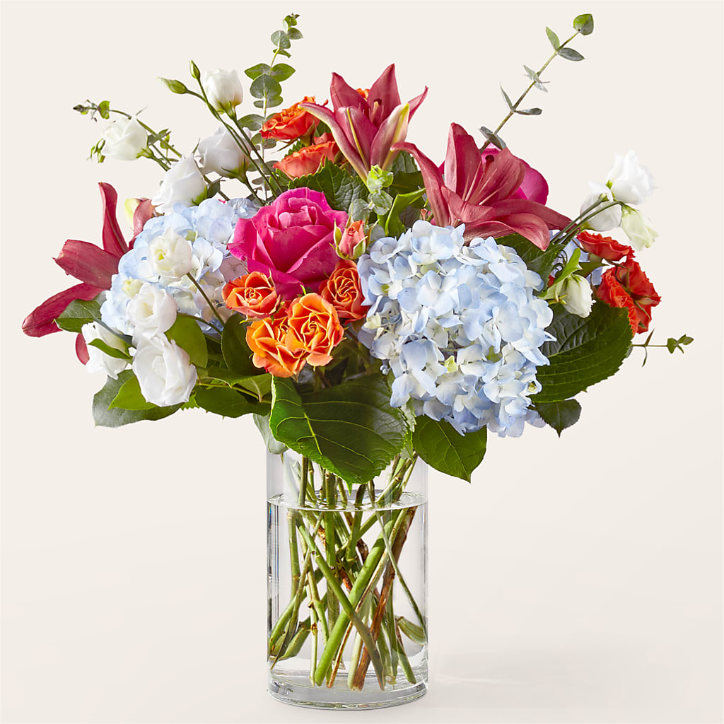 Awestruck Luxury Bouquet – MARIE'S FLOWER & GIFT SHOPPE INC, Moultrie GA