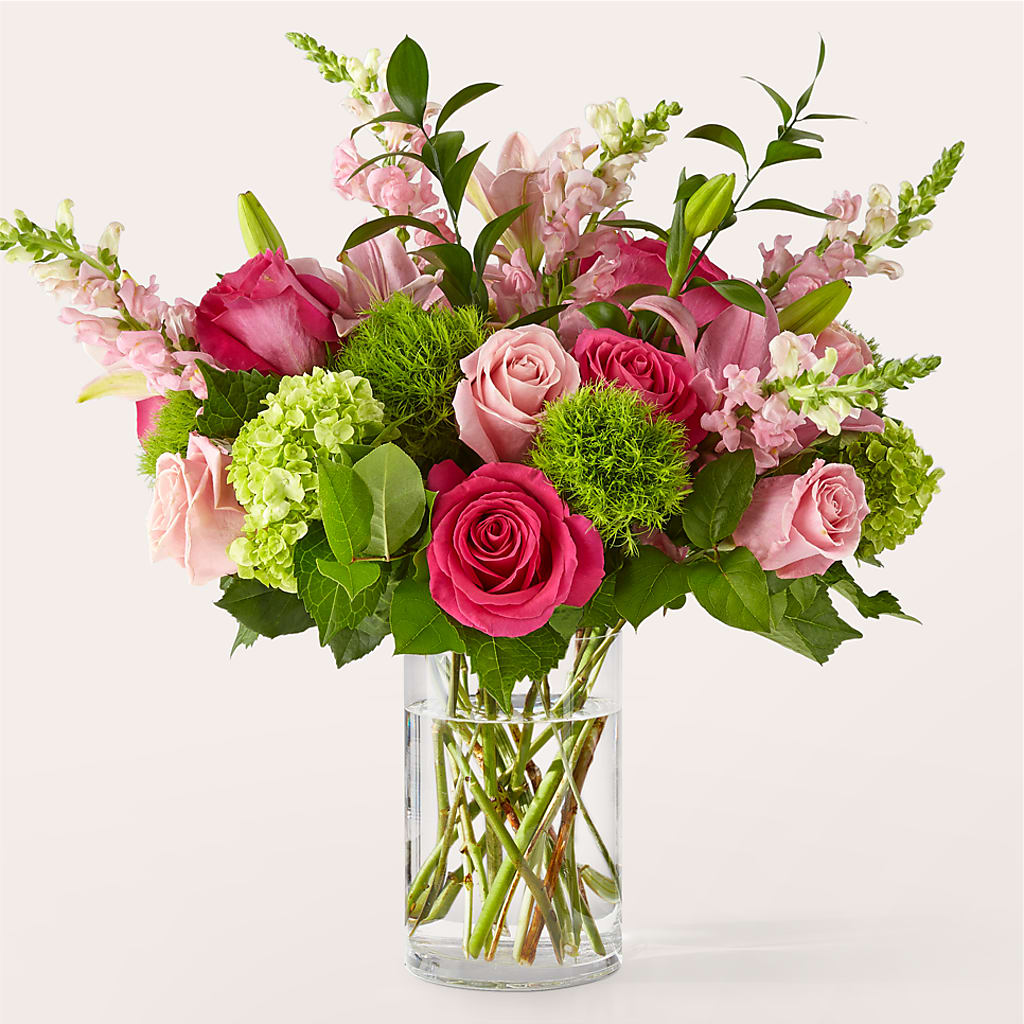 Fit for a Queen Luxury Bouquet – MARIE'S FLOWER & GIFT SHOPPE INC, Moultrie GA