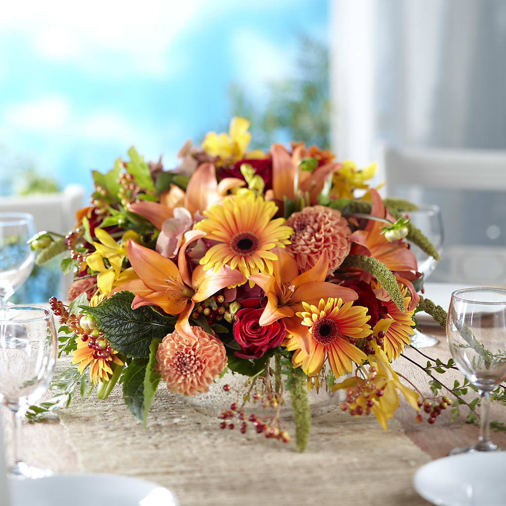 One and Only Centerpiece – MARIE'S FLOWER & GIFT SHOPPE INC, Moultrie GA