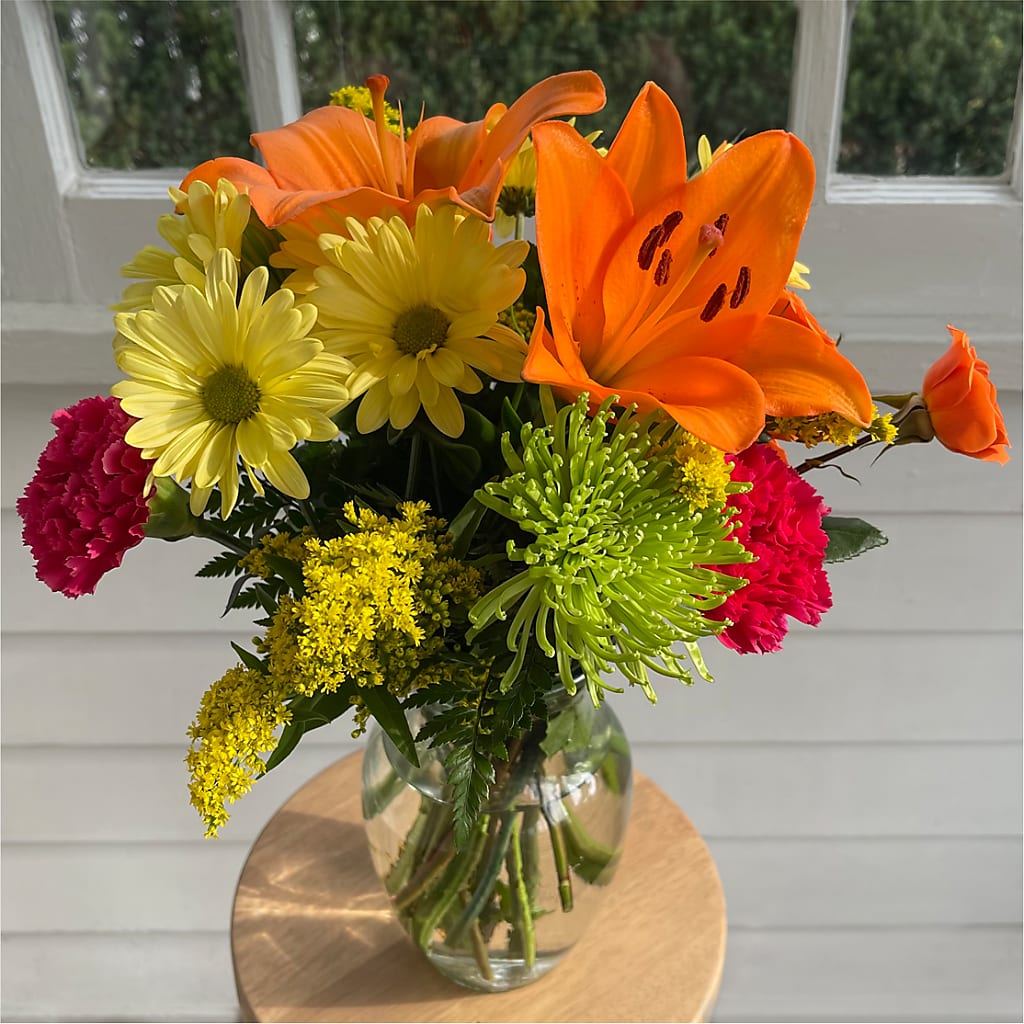 Bold & Bright – A Florist Original – MARIE'S FLOWER & GIFT SHOPPE INC, Moultrie GA