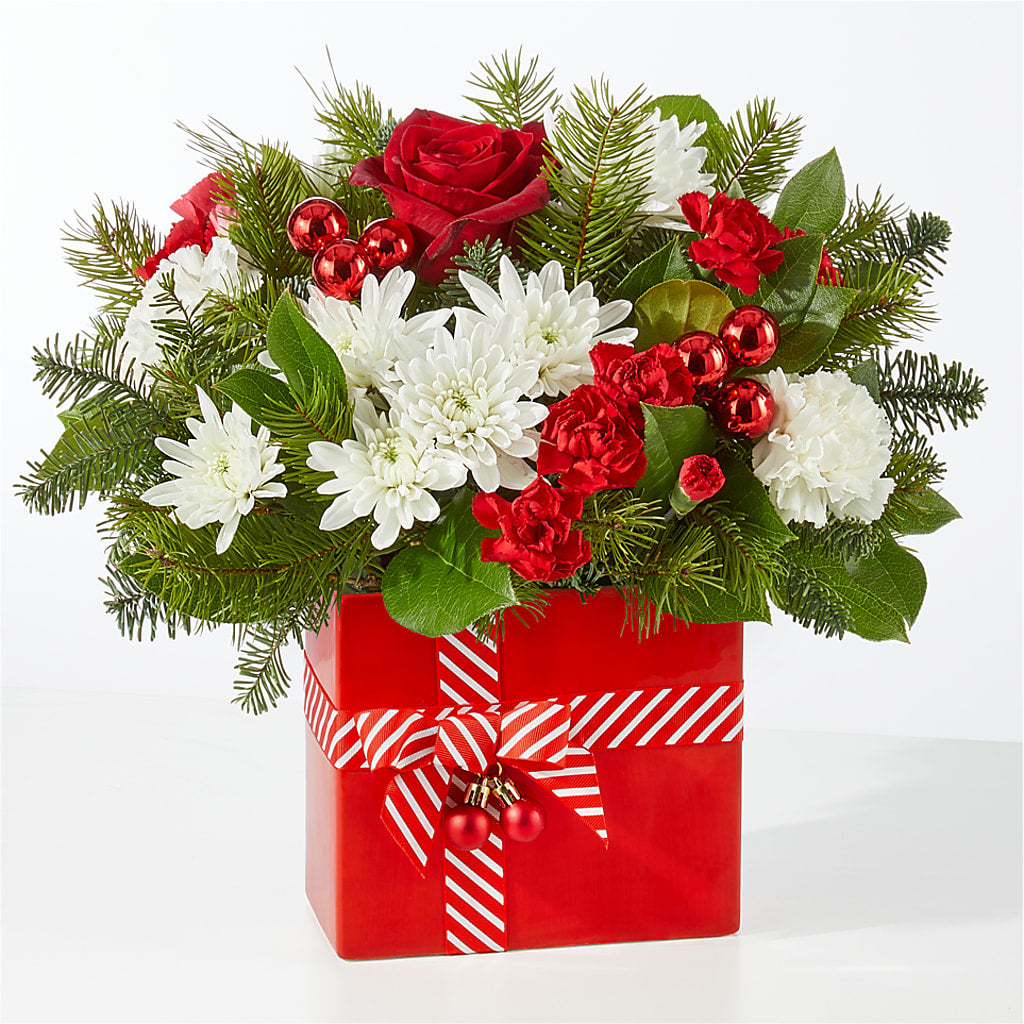 Presents Under the Tree Bouquet – MARIE'S FLOWER & GIFT SHOPPE INC, Moultrie GA