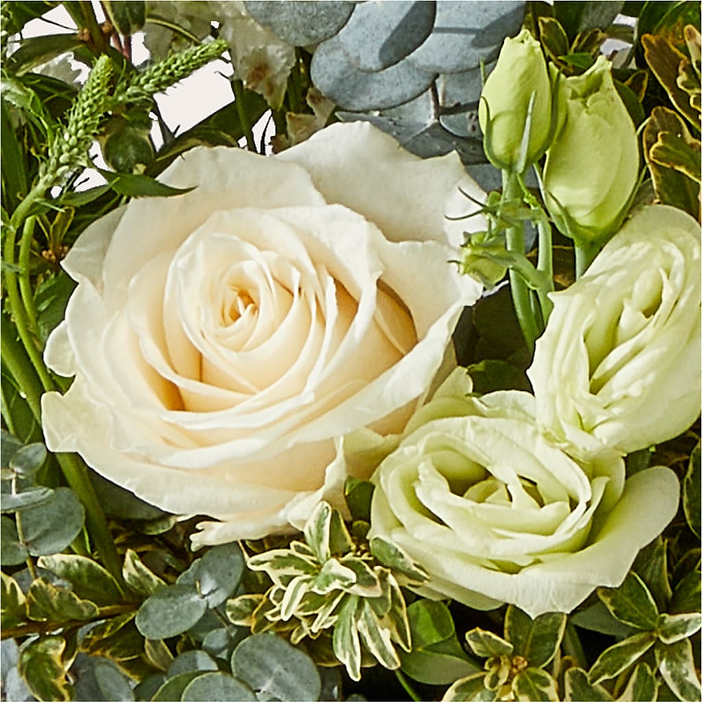 Cashmere Bouquet – MARIE'S FLOWER & GIFT SHOPPE INC, Moultrie GA
