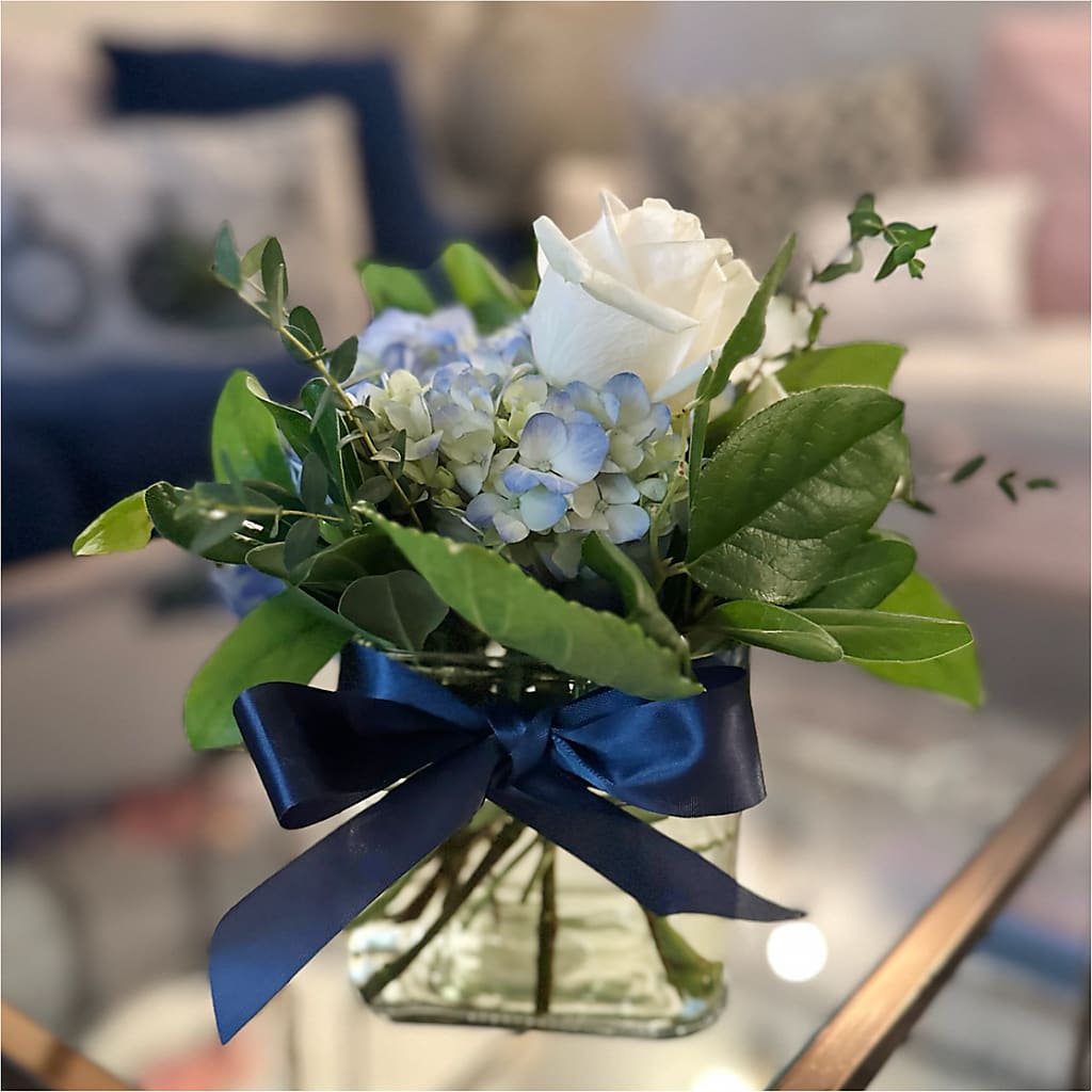 Sky Blue Delight Bouquet – MARIE'S FLOWER & GIFT SHOPPE INC, Moultrie GA
