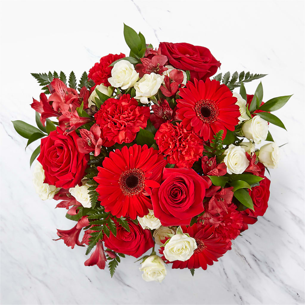 Hearts Embrace Bouquet – MARIE'S FLOWER & GIFT SHOPPE INC, Moultrie GA