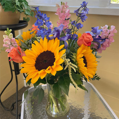 Rays of Life Bouquet – MARIE'S FLOWER & GIFT SHOPPE INC, Moultrie GA