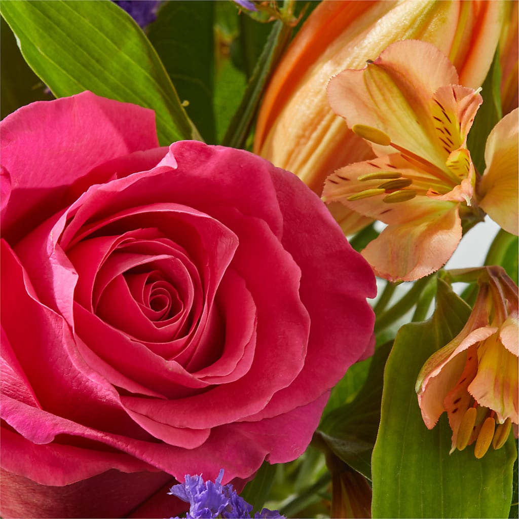 Joyful Bouquet – MARIE'S FLOWER & GIFT SHOPPE INC, Moultrie GA