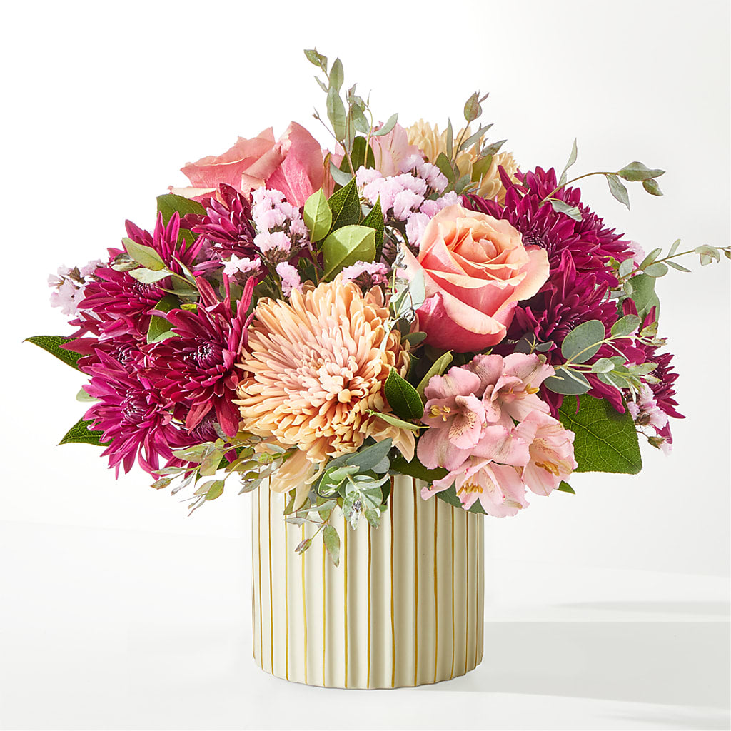 Berry Cobbler Bouquet with Ivory Vase – MARIE'S FLOWER & GIFT SHOPPE INC, Moultrie GA