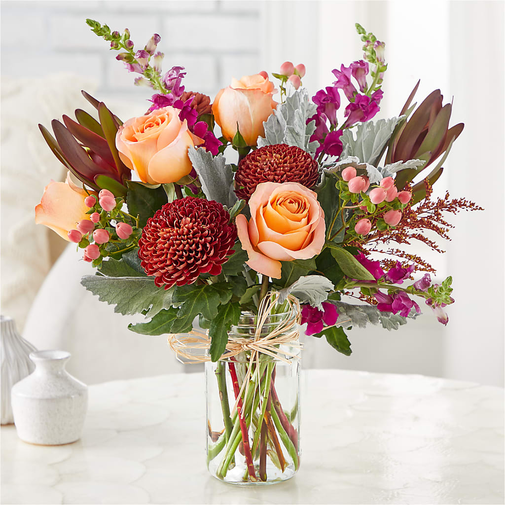 Moody Hues Bouquet – MARIE'S FLOWER & GIFT SHOPPE INC, Moultrie GA