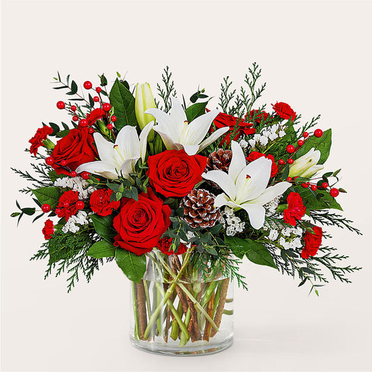 Best in Snow Bouquet – MARIE'S FLOWER & GIFT SHOPPE INC, Moultrie GA