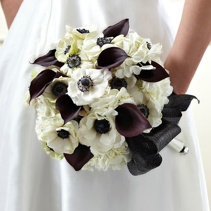 To Have and To Hold Bouquet – MARIE'S FLOWER & GIFT SHOPPE INC, Moultrie GA